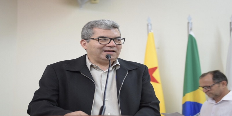 TCE condena ex-secretário do Acre a devolver pagamento indevido