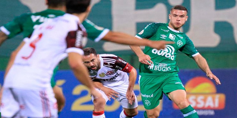Brasileirão 2021: Flamengo tropeça na Chapecoense e chances do Galo aumentam ainda mais