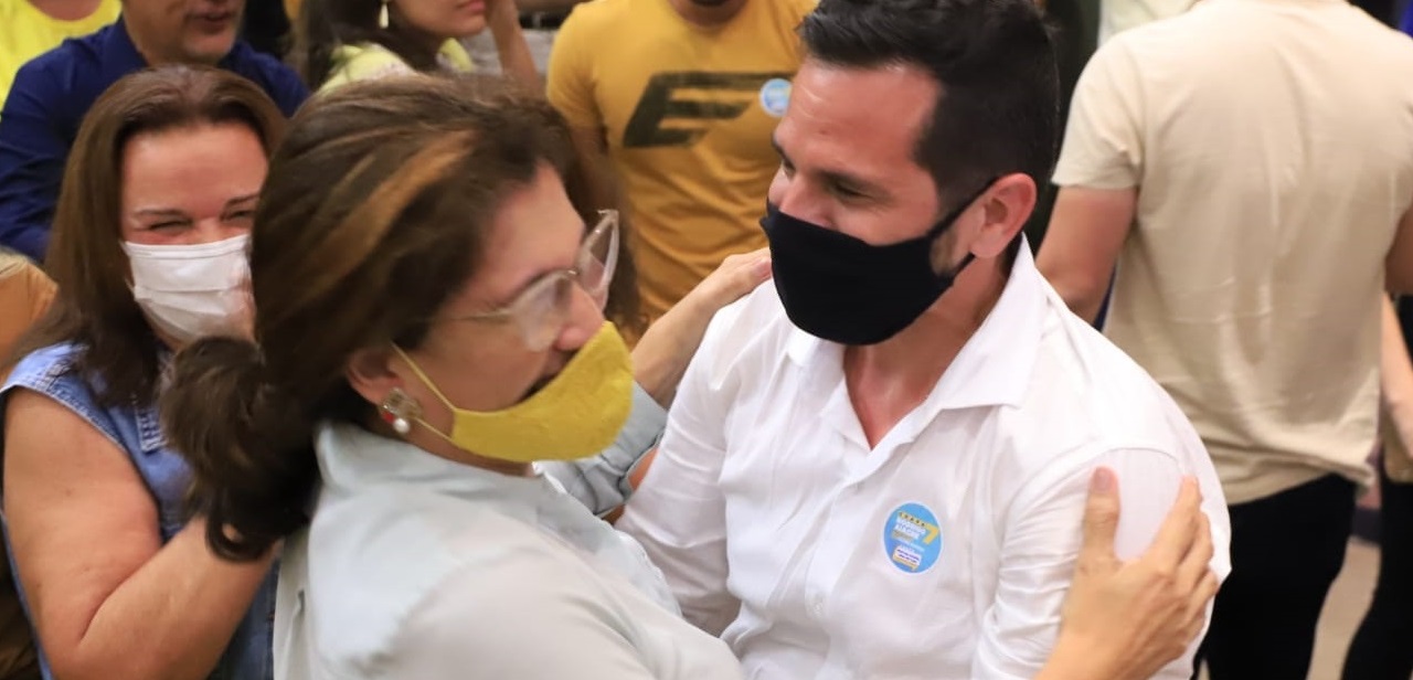 OAB/AC O ADVOGADO RODRIGO AIACHE É O NOVO PRESIDENTE DA OAB-AC, TENDO COMO VICE, A ADVOGADA SOCORRO RODRIGUES