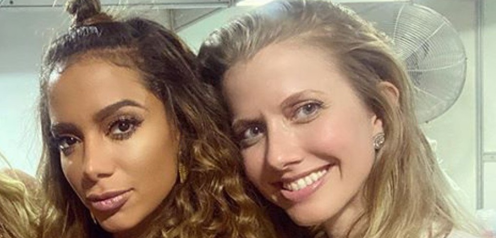 ELE ESTÁ MAIS PREOCUPADO COM A MINHA VIDA DO QUE  COM A ECONOMIA DO PAÍS