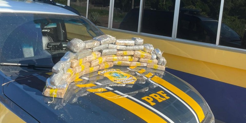 PRF apreendeu 29 kg de drogas na BR-364 neste domingo