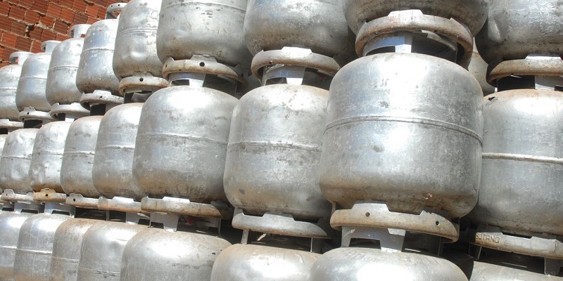 Presidente sanciona lei que institui o auxílio gás