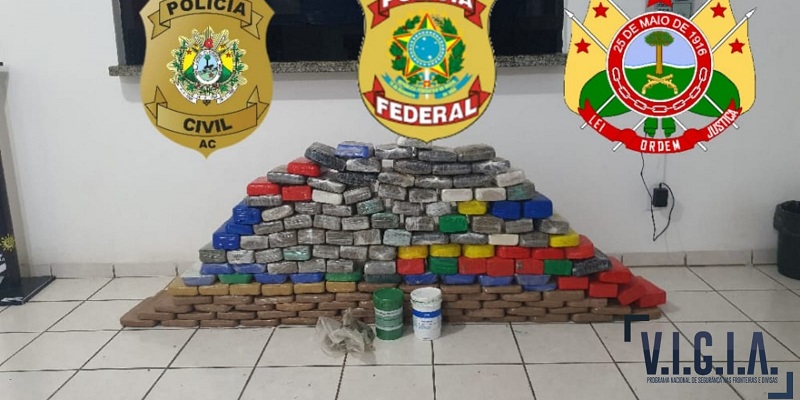 Três pessoas são presas com 160 kg de drogas em Cruzeiro do Sul