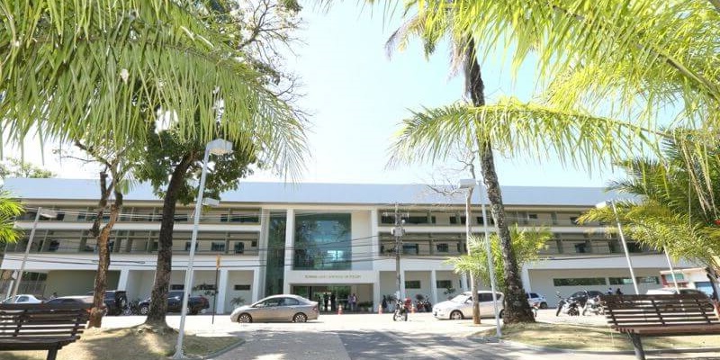 Prefeitura de Rio Branco anuncia abono de R$ 9 mil para servidores da educação