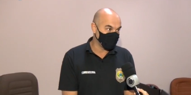 Polícia se manifesta sobre caso da jovem que caiu de carro em movimento