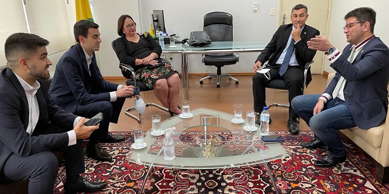 Governo confirma que companhia aérea Azul terá voos com passageiros no estado