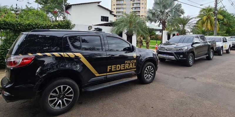 PF cumpre mandados contra lavagem de dinheiro na cúpula do Governo do Acre