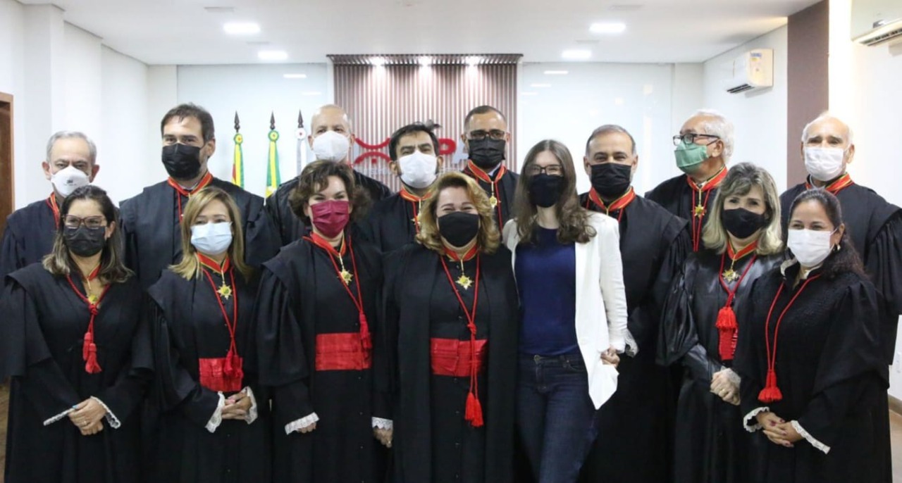 JUSTA HOMENAGEM PARA  A PROCURADORA DE JUSTIÇA  DO MPAC, GISELLE MUBÁRAC DETONI