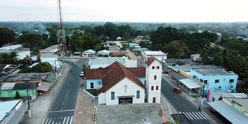 Mulher é morta a facadas no município de Mâncio Lima