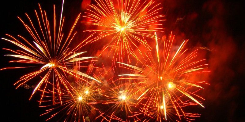 Governo realizará tradicional queima de fogos de Ano Novo sem barulho