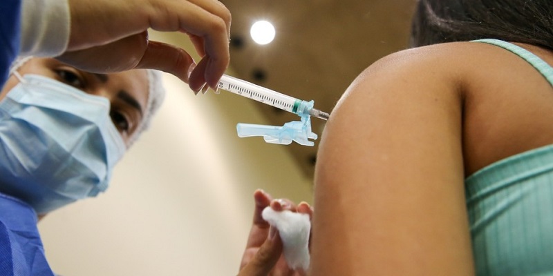 Imunização volante contra gripe e covid-19 acontece na Igreja Batista do Bosque nesta quarta-feira