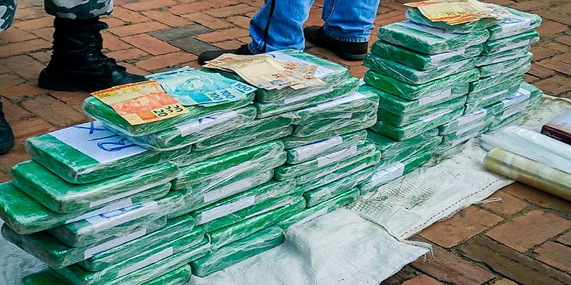 Mais de 50 kg de drogas são apreendidas durante operação