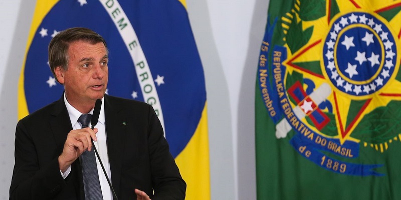 Presidente é internado em São Paulo com desconforto abdominal