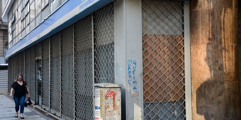 INSS suspende temporariamente perícias médicas em todo o Brasil