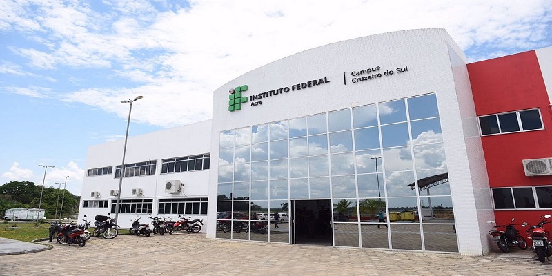 Último dia de inscrição para cursos técnicos do Ifac