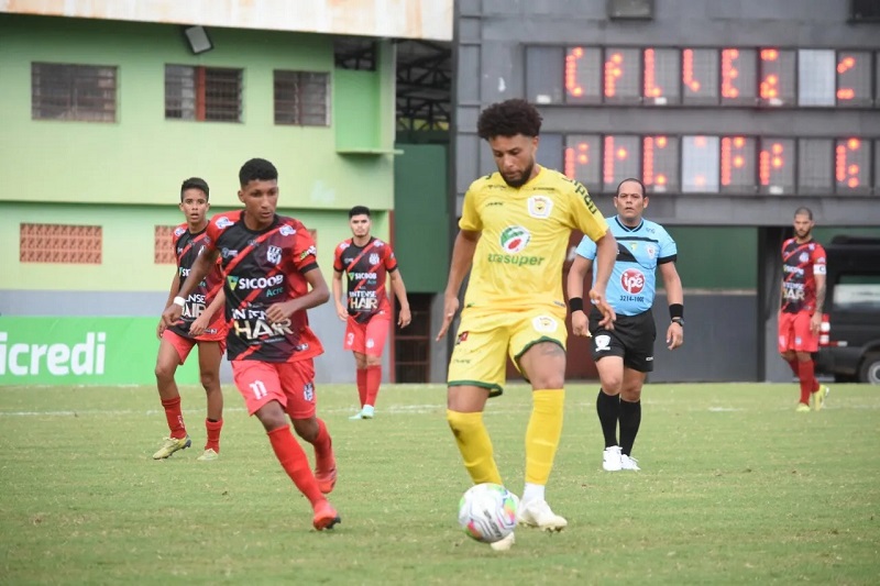 Dois vira e quatro acaba: em jogo tenso, Galvez goleia Andirá pelo Campeonato Acreano 2022