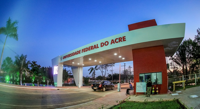 Ufac exige vacinação completa para aulas presenciais em 2022