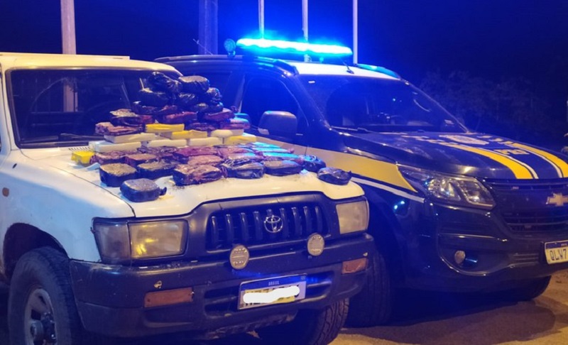 Homem é preso com 50 kg de drogas em Plácido de Castro