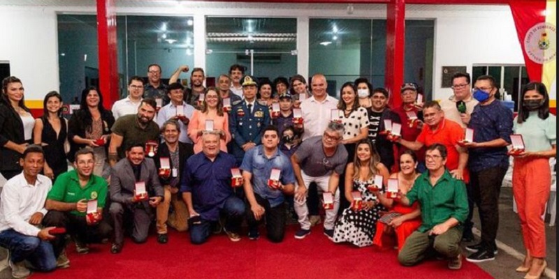 Corpo de Bombeiros Militar do Acre homenageia profissionais da imprensa