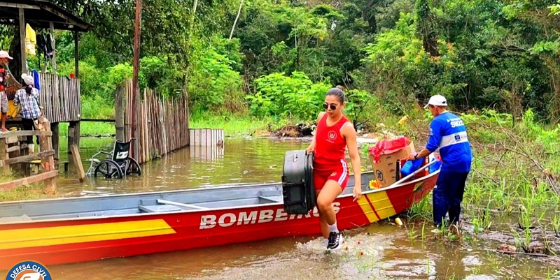 Em vazante, Rio Acre continua acima da cota de transbordamento