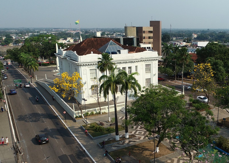 Todo o Acre permanece em bandeira amarela da covid-19 até 31 de março