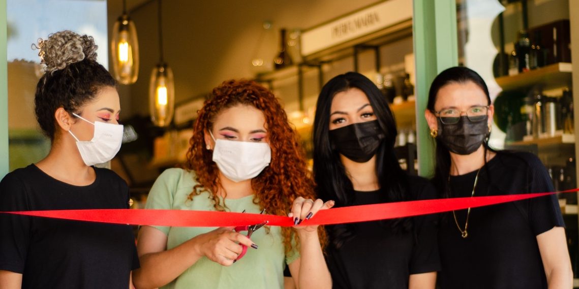 O Boticário reinaugura loja na Fronteira com novo conceito