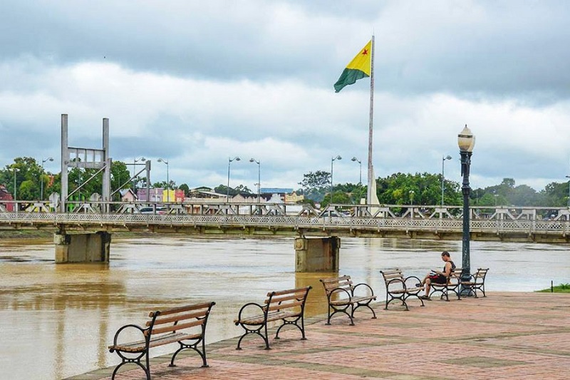 Nível do Rio Acre continua acima da cota de transbordo em Rio Branco
