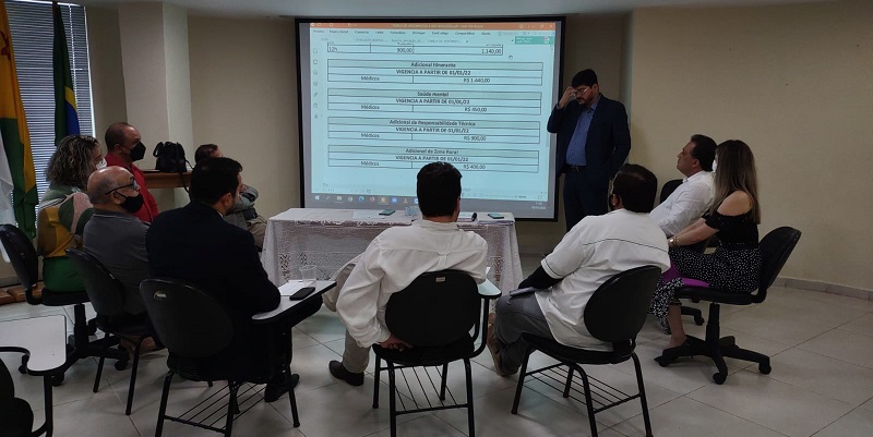 Servidores municipais da saúde suspendem greve em Rio Branco