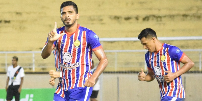 Plácido de Castro vira contra o Vasco, e aplica a maior goleada do estadual até o momento