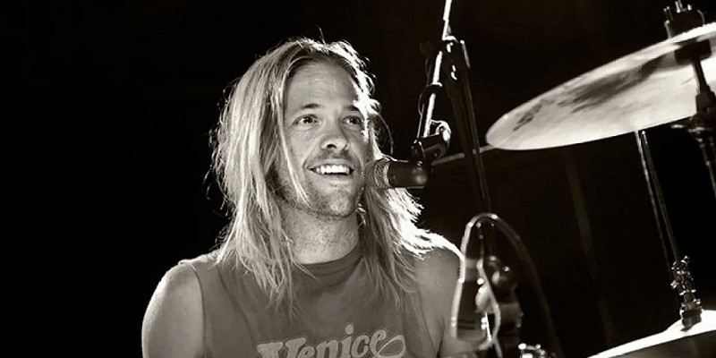Taylor Hawkins, do Foo Fighters, é encontrado morto em hotel