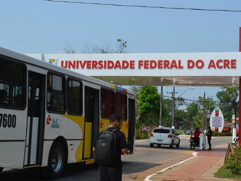 Professores da Ufac farão manifestação contra precarização