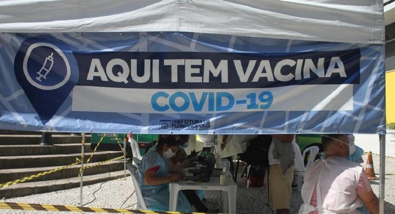 Mais de 59 milhões de brasileiros estão com dose de reforço atrasada