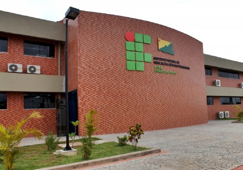 Ifac assina acordos de cooperação com institutos de Portugal