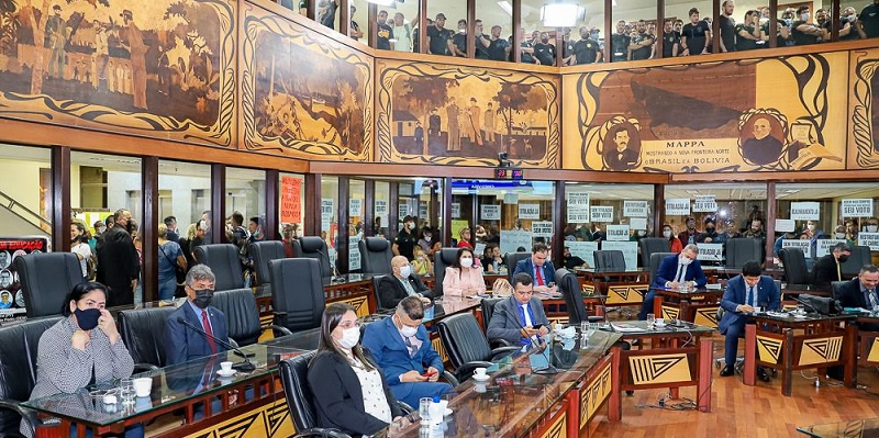 Aumento salarial e auxílio-alimentação é aprovado na Aleac