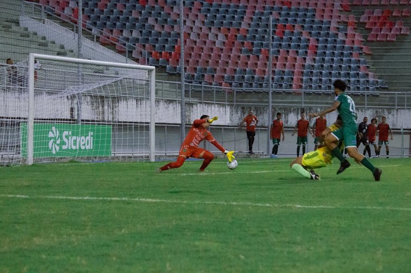 Galvez vence o Náuas na abertura do segundo turno do Campeonato Acreano