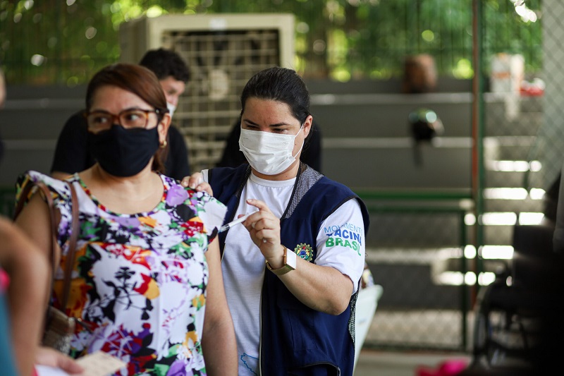 Vacinação no mutirão do TRE para título vai até o dia 4 de maio