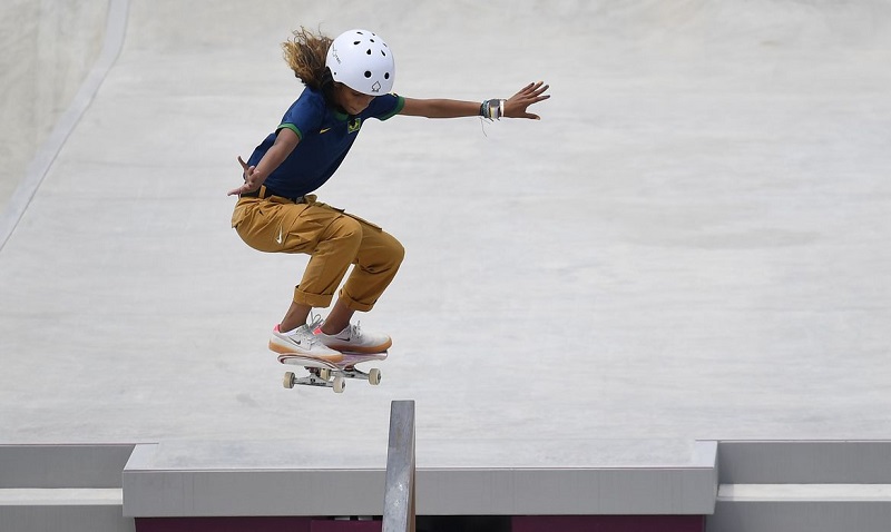 Rayssa Leal conquista etapa de Chiba e estreia com ouro no pódio dos X-Games