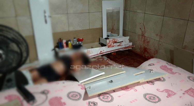 Mulher é morta a facadas dentro de apartamento em Rio Branco