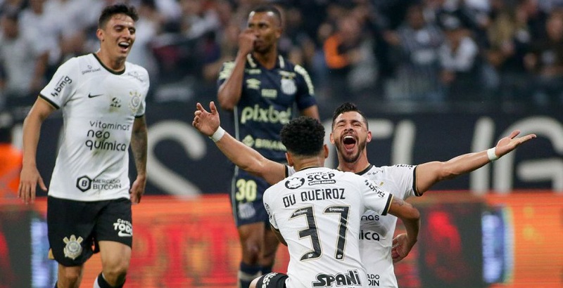 Corinthians atropela Santos e abre boa vantagem na Copa do Brasil