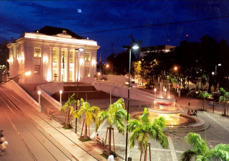 Saiba o que abre e fecha durante o feriadão de aniversário do Acre e Corpus Christi