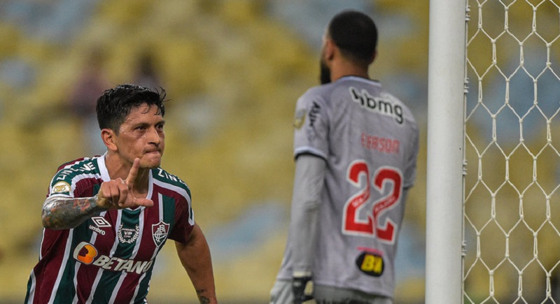 Em jogaço de 8 gols no Maracanã, Fluminense bate o Atlético-MG