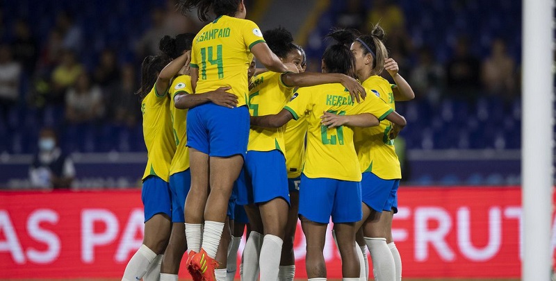 Brasil atropela Peru antes das semifinais da Copa América Feminina