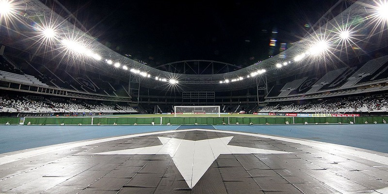 Botafogo busca reabilitação no Brasileiro em duelo com Athletico-PR