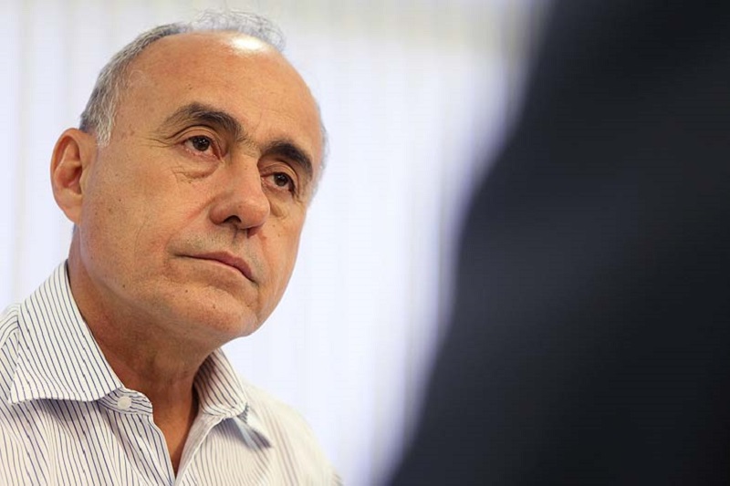 MPF investiga Bocalom por improbidade administrativa por pintar espaços de Rio Branco de azul