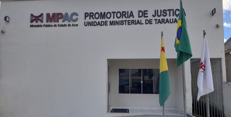 MPAC ajuíza ação civil pública por improbidade administrativa prefeita, vice e secretária de Tarauacá