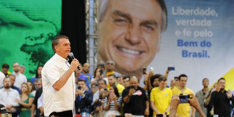 Jair Bolsonaro registra candidatura à reeleição no TSE