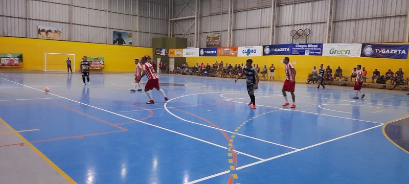 Jogos equilibrados marcam o início da Copa TV Gazeta