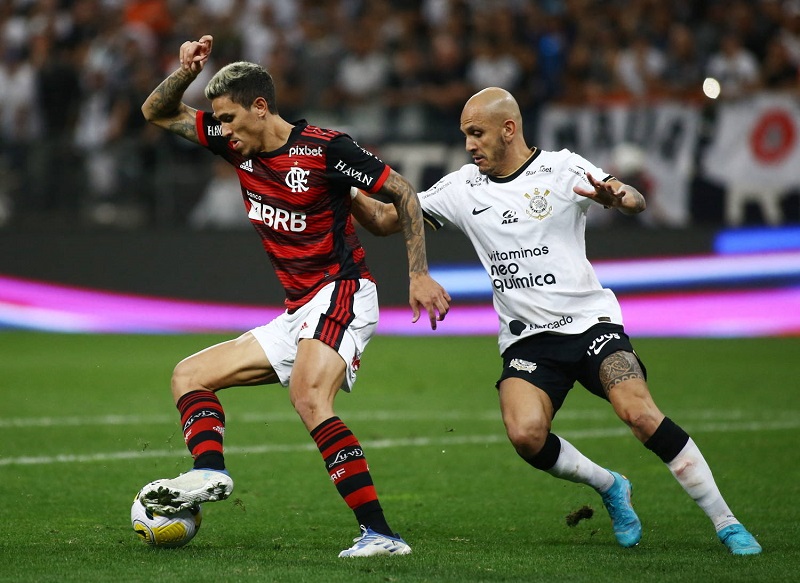 Corinthians e Flamengo fazem 1º jogo do mata-mata da Libertadores