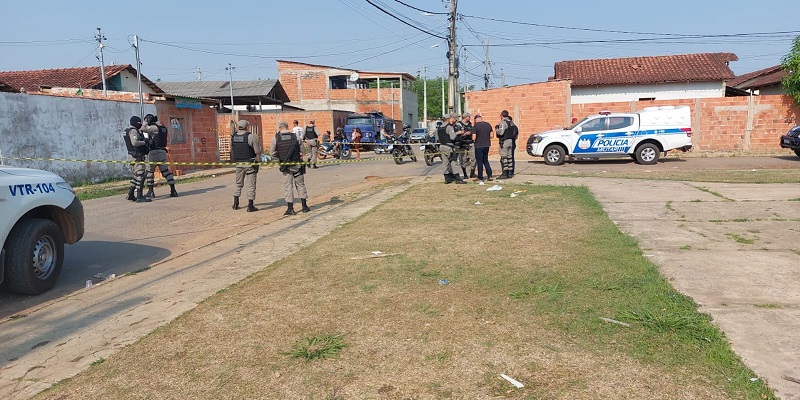 Mãe e filho sofrem dupla tentativa de homicídio em Rio Branco nesta terça-feira