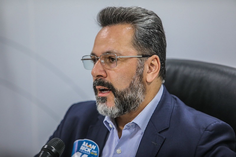 Alan Rick lidera corrida ao Senado Federal com 26% dos votos válidos